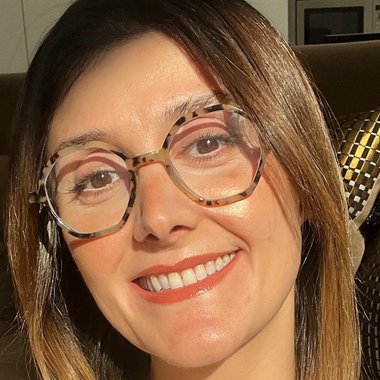 Elnaz K. - Freelance Illustrator