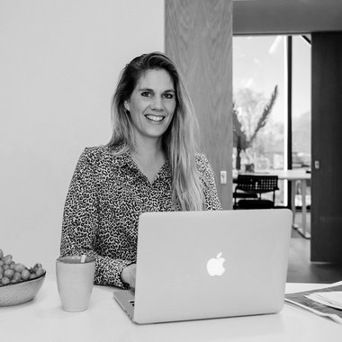 Liselot - Freelance Graphic Designer