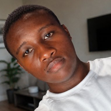 Terrence N. - Freelance Social Media Freelancer