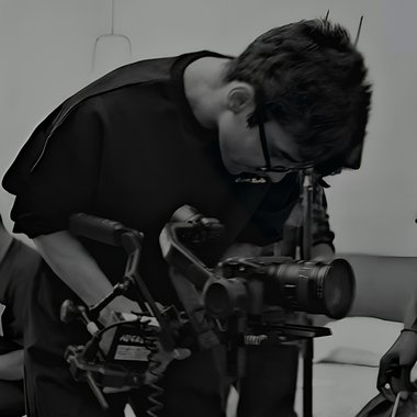 Shubh V. - Freelance Assistant Editor