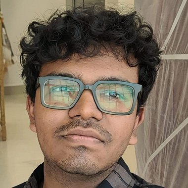 Munish J. - Freelance AI Prompt Engineer