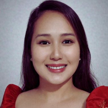 Rhodaly C. - Freelance Copywriter
