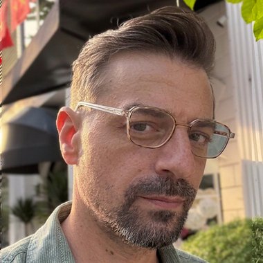 Idan H. - Freelance AI Prompt Engineer