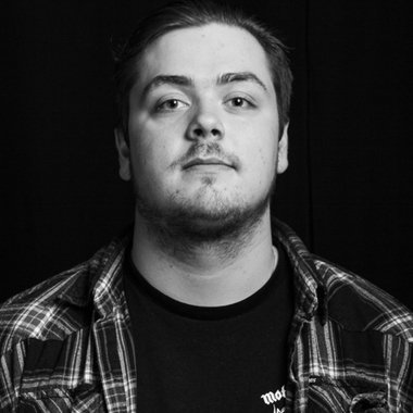 THOUNEJ - Freelance Video Editor