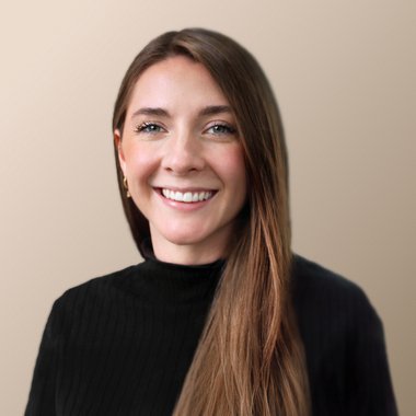 Caroline B. - Freelance Designer