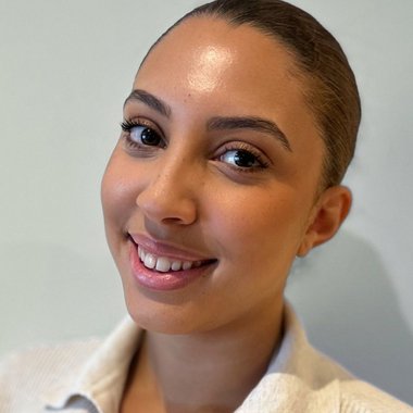 Claudia G. - Freelance Marketer