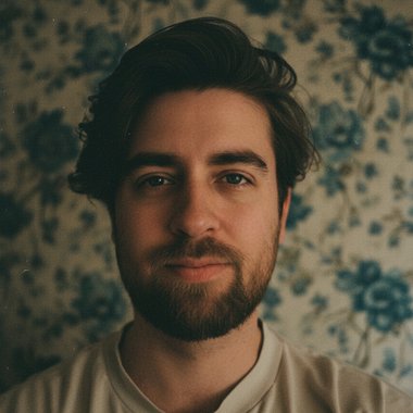 Adrien L. - Freelance Video Editor