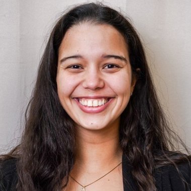 Clara M. - Freelance Digital Marketer