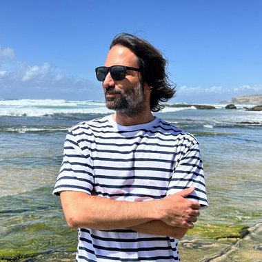 Vasja S. - Freelance Designer