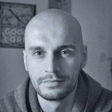 Nicolas B. - Freelance Infographic Designer