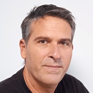 Mario P. - Freelance Ui Designer