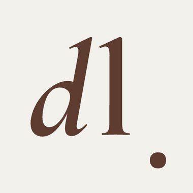 Danielle I. - Freelance Stylist