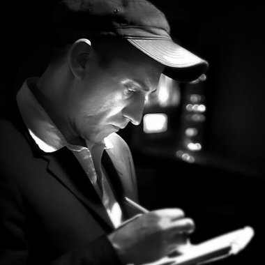 MANDRA - Freelance Artist