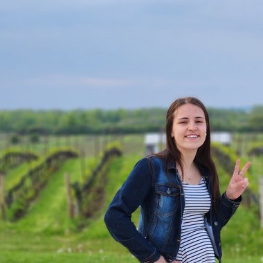 Sarah S. - Freelance Front End Developer