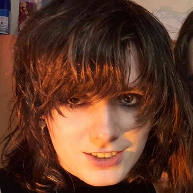 Bee - Freelance 2d Animator