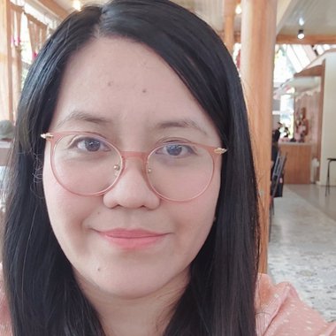 ANA M. - Freelance Influencer Marketing Manager