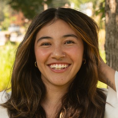 Victoria C. - Freelance Brand Designer