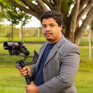 Nicolas M. - Freelance Video Editor