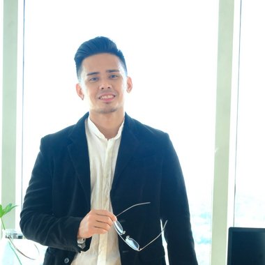 James C. - Freelance Web Developer