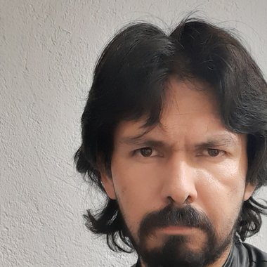 Alejandro R. - Freelance Camera Operator