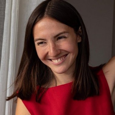 Elisabeth D. - Freelance Copywriter