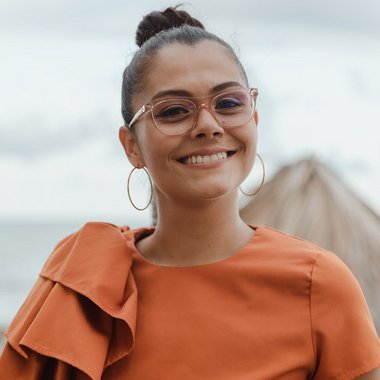 Victoria O. - Freelance Digital Marketer