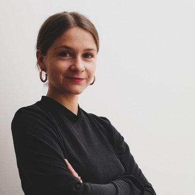 Teresa E. - Freelance Graphic Designer