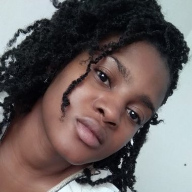 Lourdes C. - Freelance Voiceover Artist