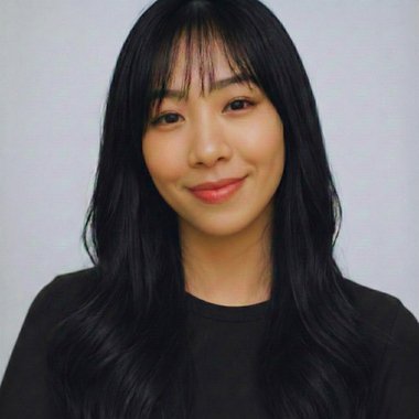 Keenee R. - Freelance Web Designer