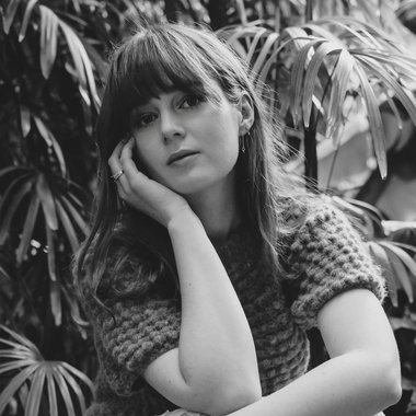 Janie S. - Freelance Singer