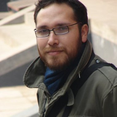 Manuel R. - Freelance Web Designer