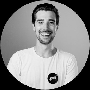 Nicolas C. - Freelance Designer