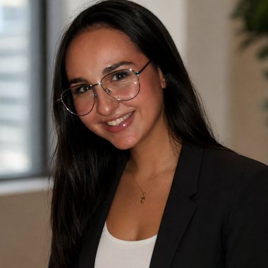 Kalina C. - Freelance Content Creator