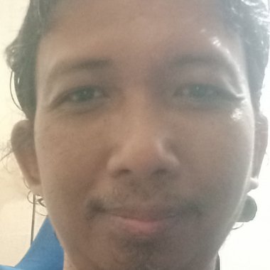 Muhamad R. - Freelance Web Developer