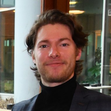 user873742 - Freelance Illustrator