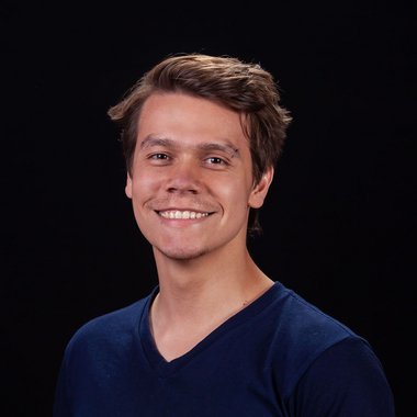 José S. - Freelance Designer