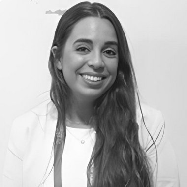 Lourdes A. - Freelance Graphic Designer