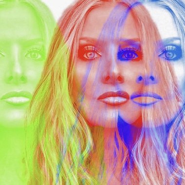 Carla V. - Freelance Videographer