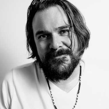 Nicholas C. - Freelance Photographer