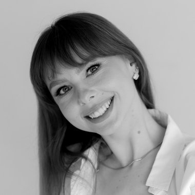 Viktoriia S. - Freelance Web Designer