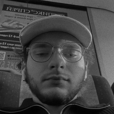 Denys Y. - Freelance Motion Graphic Designer