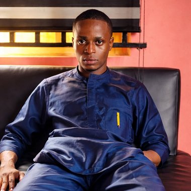 AKINLEYE D. - Freelance Web Designer