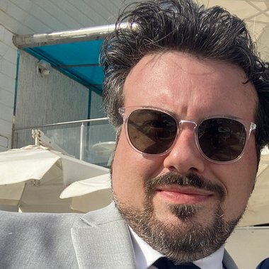 Alessandro C. - Freelance Brand Designer