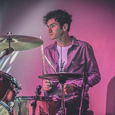 Anthony W. - Freelance Guitarist