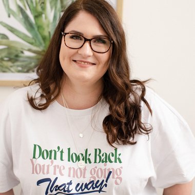 Emma P. - Freelance Influencer Marketing Manager