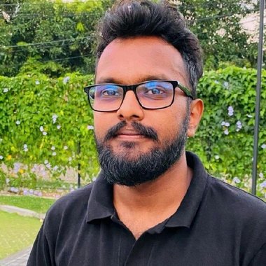 Isuru B. - Freelance Content Creator