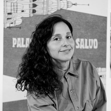 Flor L. - Freelance Brand Designer