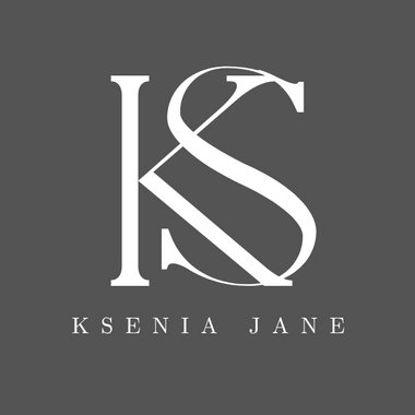 Ksenia J. - Freelance Logo Designer