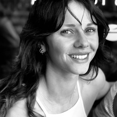 Annamay W. - Freelance Graphic Designer