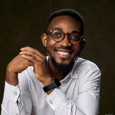 Isaac S. - Freelance Graphic Designer